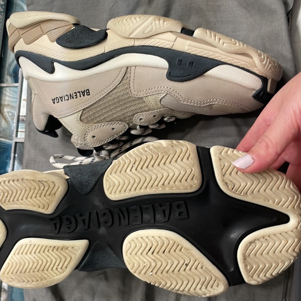 Balenciaga sneakers size 40 - Picture 7 of 10